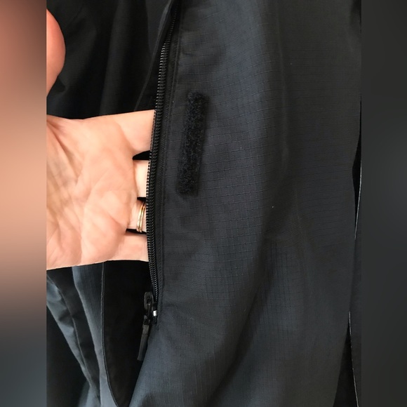 Mens Ferrari Original Lightweight Hooded Jacket, black, XL - Picture 2 of 14